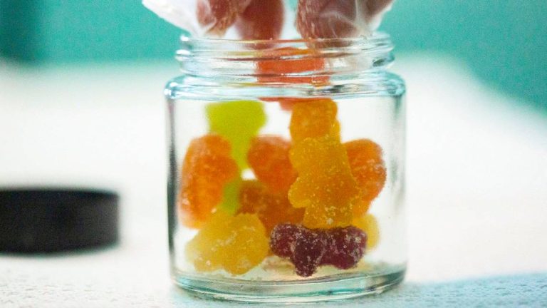 Medical Benefits: Suitability of Delta 9 Gummies for Therapy